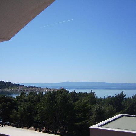 Apartments Villa More Makarska Buitenkant foto