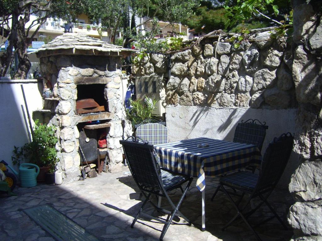 Apartments Villa More Makarska Buitenkant foto